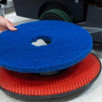 FLOOR MAINT PAD 17 inch BLUE 1x5